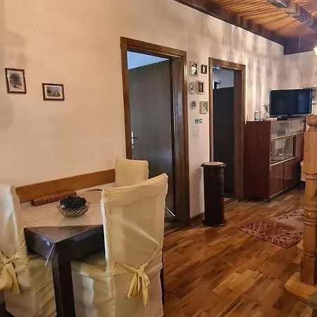 Nyaraló House Old Town Stone House *