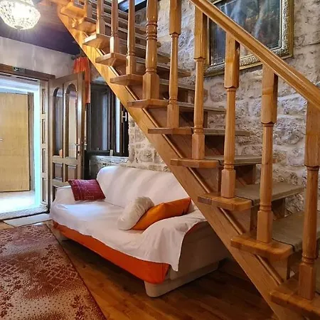 Nyaraló House Old Town Stone House