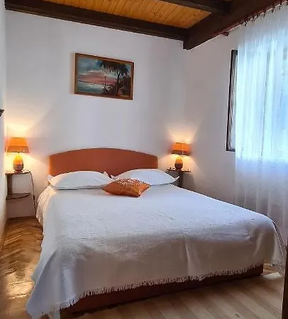 Nyaraló House Old Town Stone House *